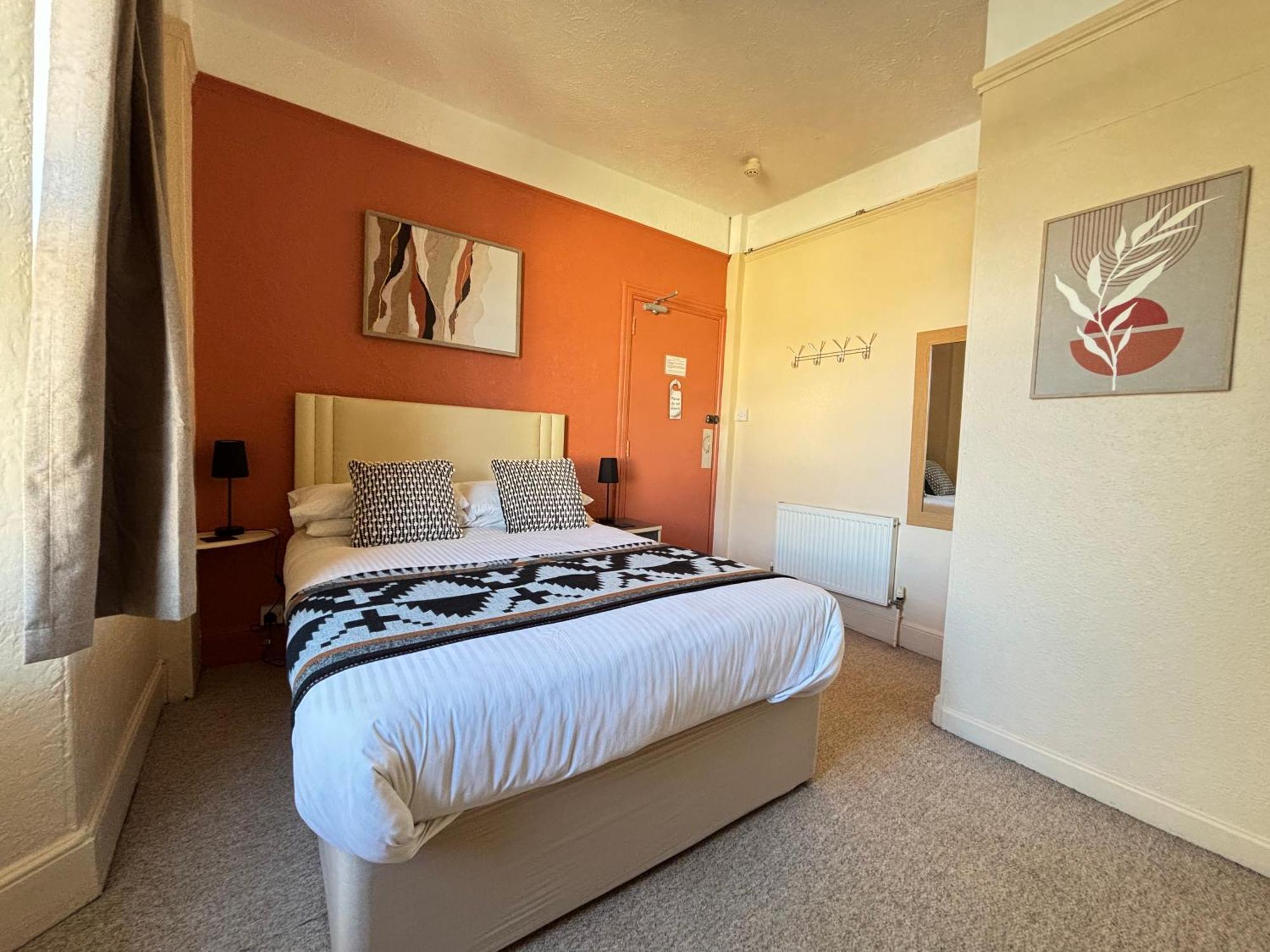 Three Palms Hotel Paignton Εξωτερικό φωτογραφία