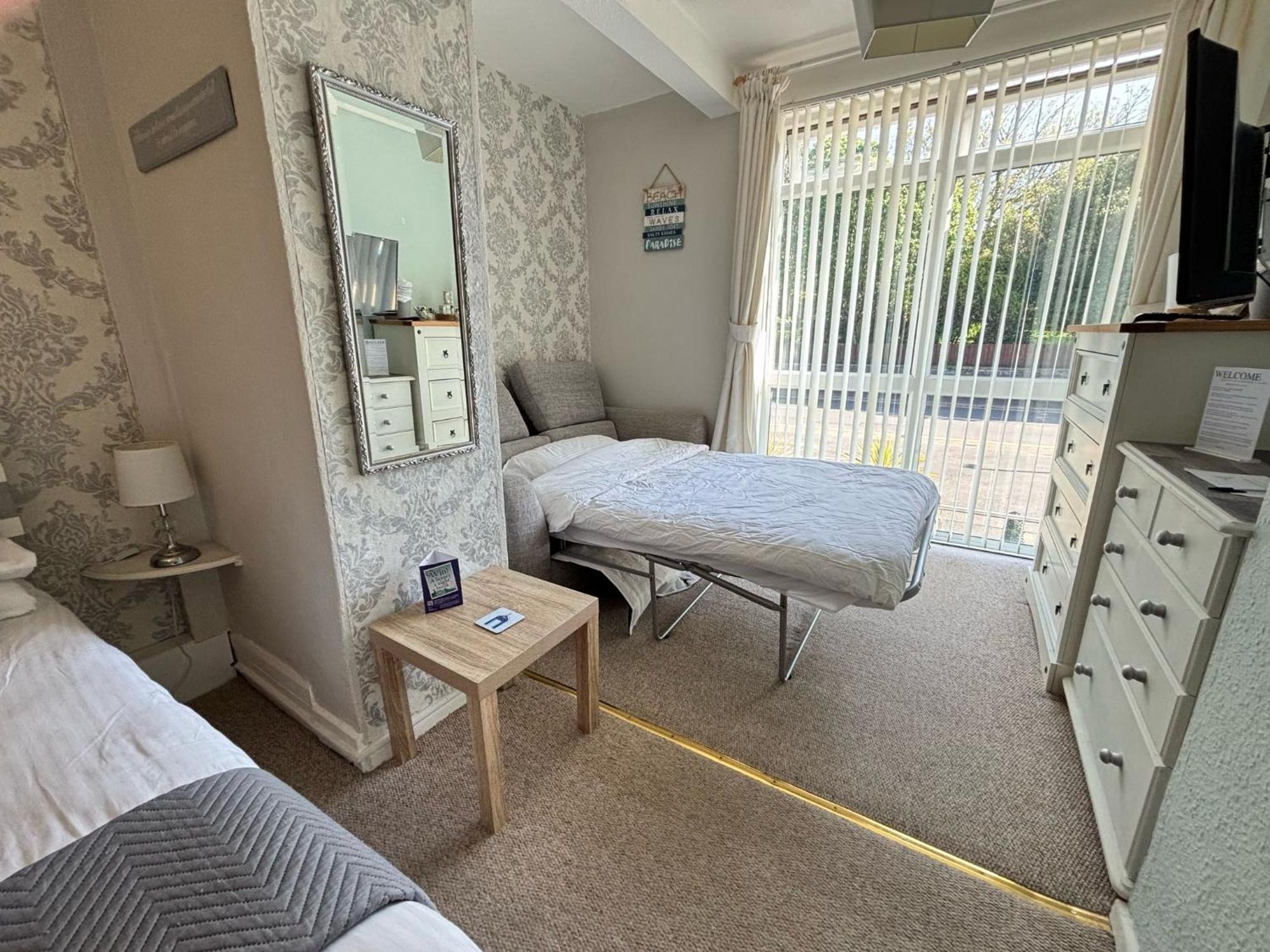 Three Palms Hotel Paignton Εξωτερικό φωτογραφία