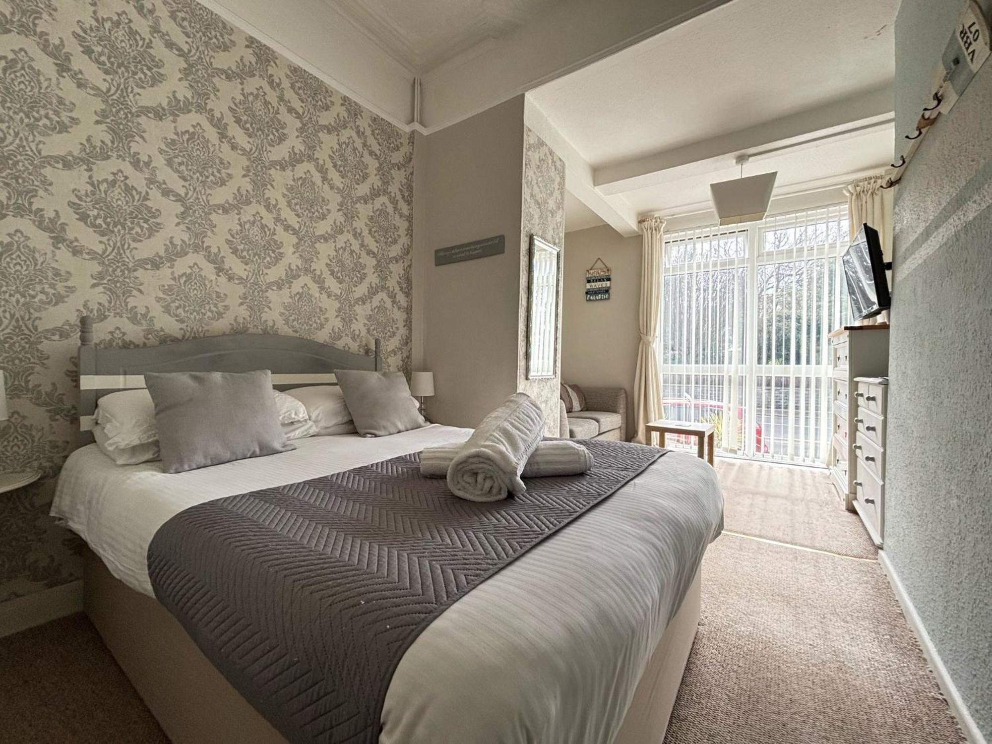 Three Palms Hotel Paignton Εξωτερικό φωτογραφία